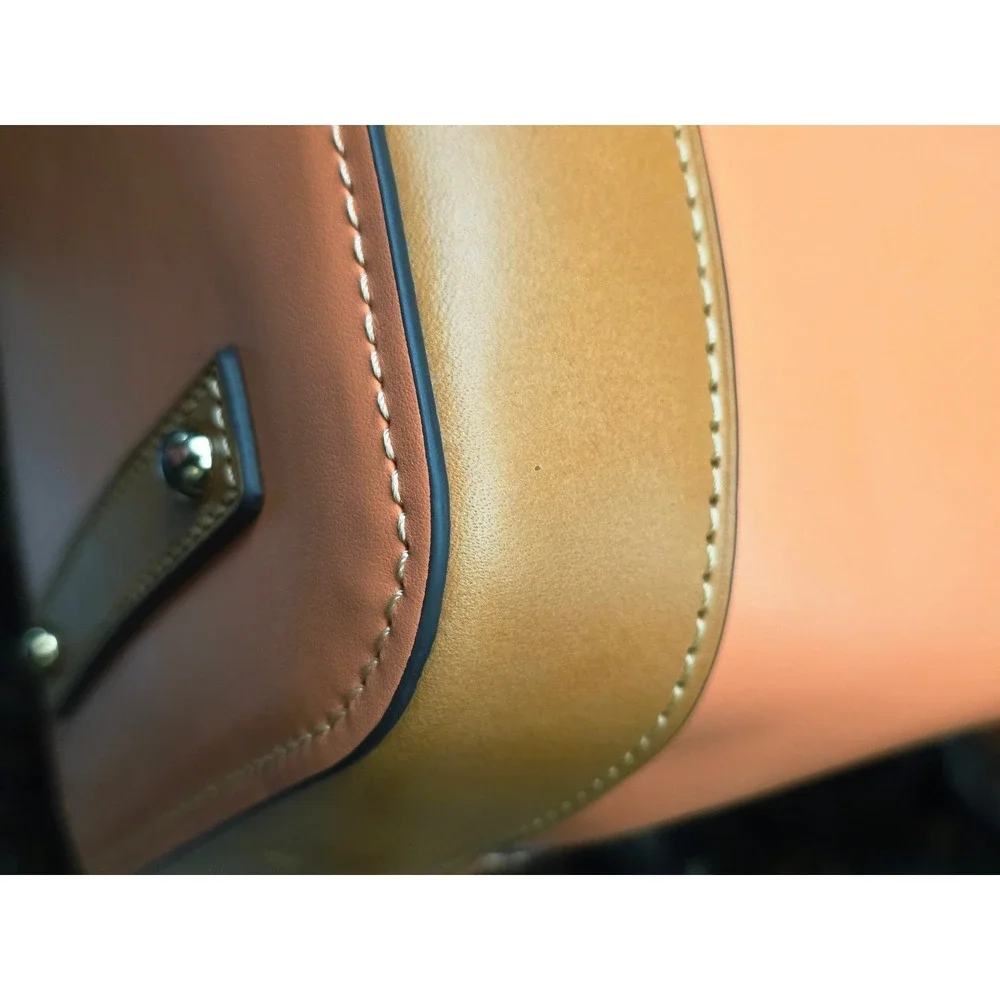 Dooney & Bourke Perry Satchel Large Apricot Wexford Leather Crossbody Bag New